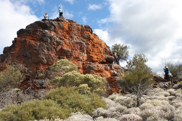 IMG_3447_J5outcrop_360w.JPG